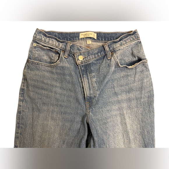Abercrombie & Fitch Sky Blue Straight Leg Jeans - Picture 7 of 11